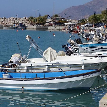 Coral Sea Studio Kokkinos Pirgos Buitenkant foto
